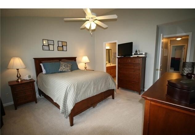 Building Photo - 4 bedroom, 3 bath Ranch Style Home