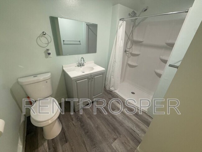 Foto del edificio - 716 W Mansfield St