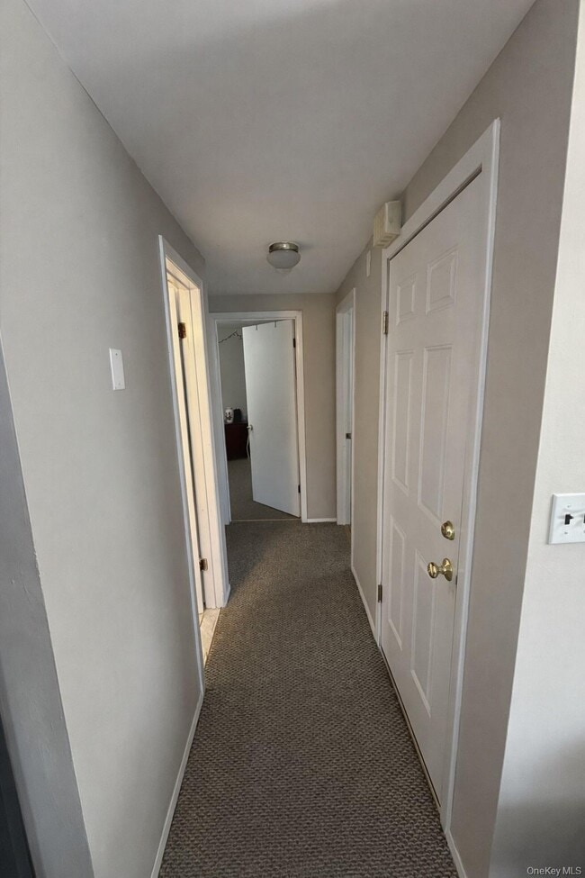 Building Photo - 308 Kansas St