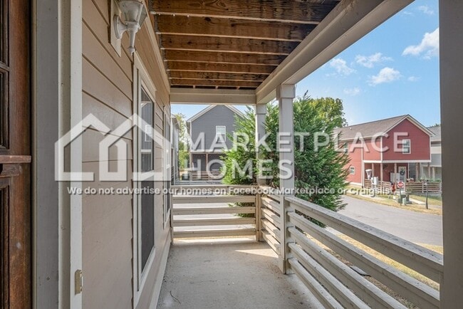 Building Photo - 151 Laurel Way
