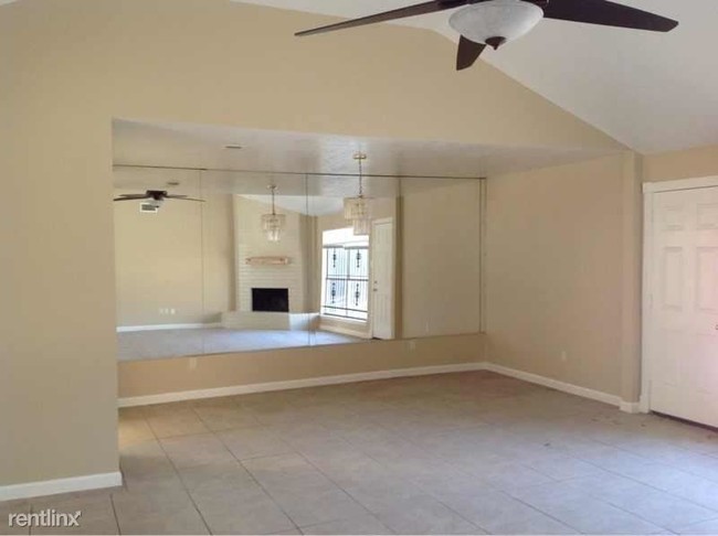 Building Photo - 3 br, 2 bath House - 19906 Bridgedale Ln
