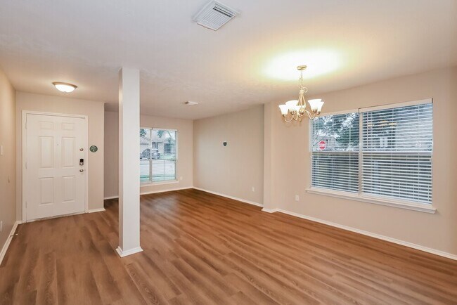 Foto del edificio - 8903 Westplace Dr