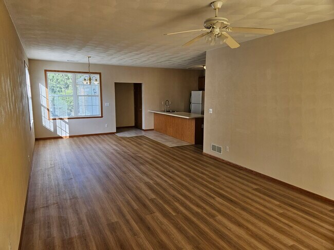 Foto del edificio - 10296 Metalmark Ln