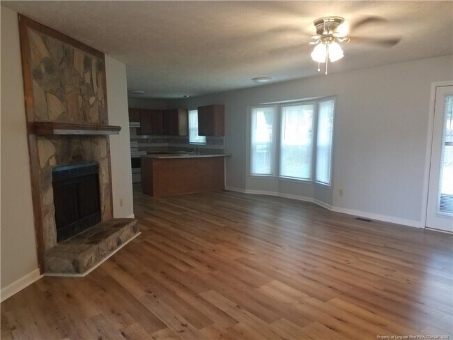 Foto del edificio - 6524 Applewhite Rd