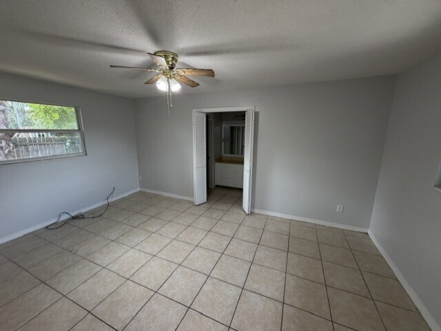 Building Photo - 3850 University Club Blvd