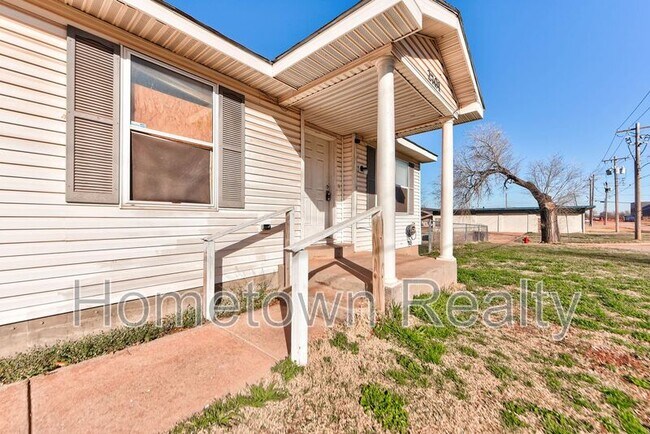 Foto del edificio - 2701 S Phillips Ave