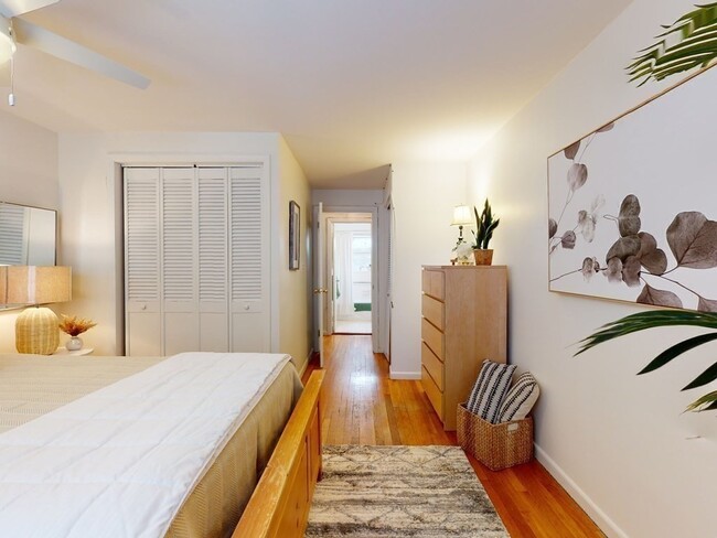 Building Photo - 51 Colborne Rd