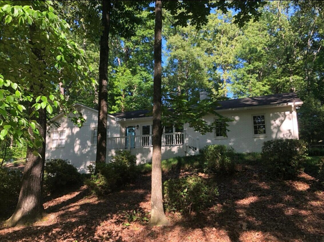 Primary Photo - 1936 Westwood Cir SE