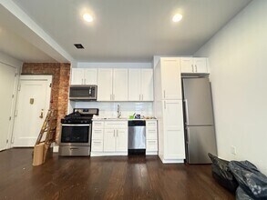 Building Photo - 410 Eastern Pkwy