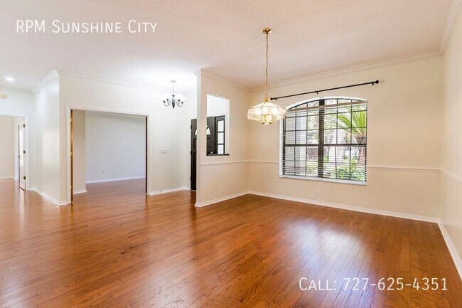 Foto del edificio - 1450 Waterwood Dr