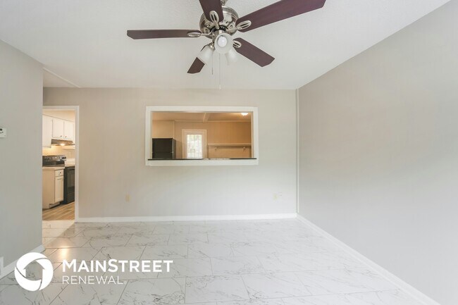 Foto del edificio - 5059 Applewood Dr