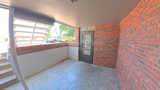 Photo - 2354 10th Street Southwest Apartment
