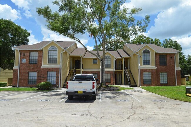 Foto del edificio - 8722 Mallard Reserve Dr