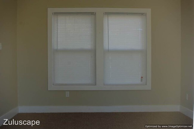 Building Photo - 4 br, 2 bath House - 5061 W. LeGrande Ave.