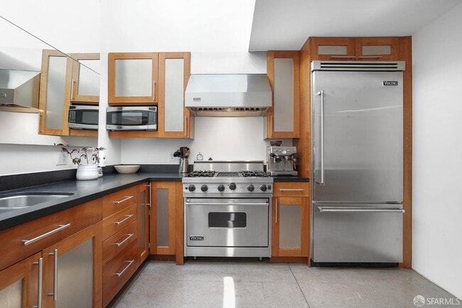 Foto del edificio - 712 Bryant St