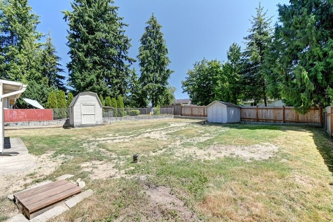 Building Photo - Lake Stevens Rental