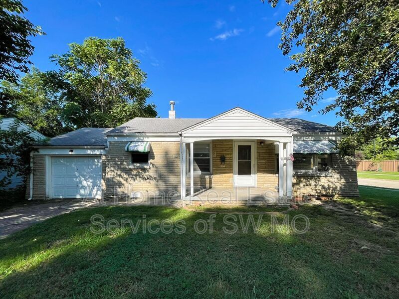 1041 S Market Ave, Springfield, MO 65807 House Rental in Springfield