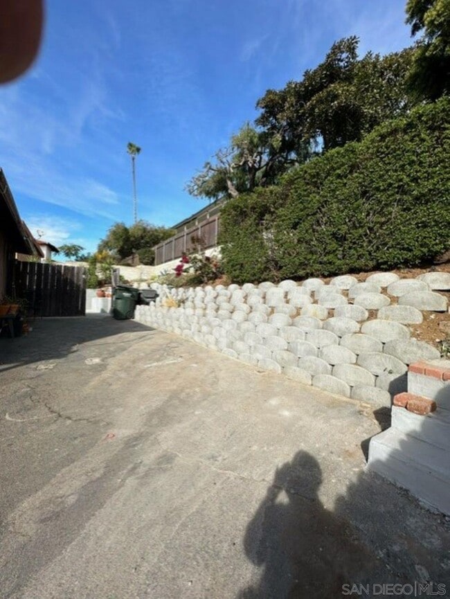 Building Photo - 1823 Westminster Dr