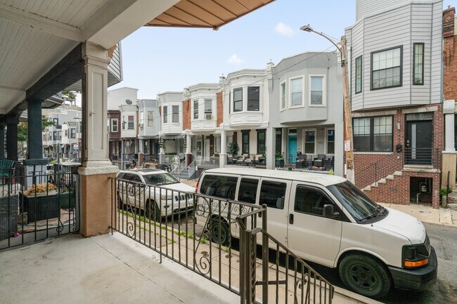Foto del edificio - 1457 N Corlies St