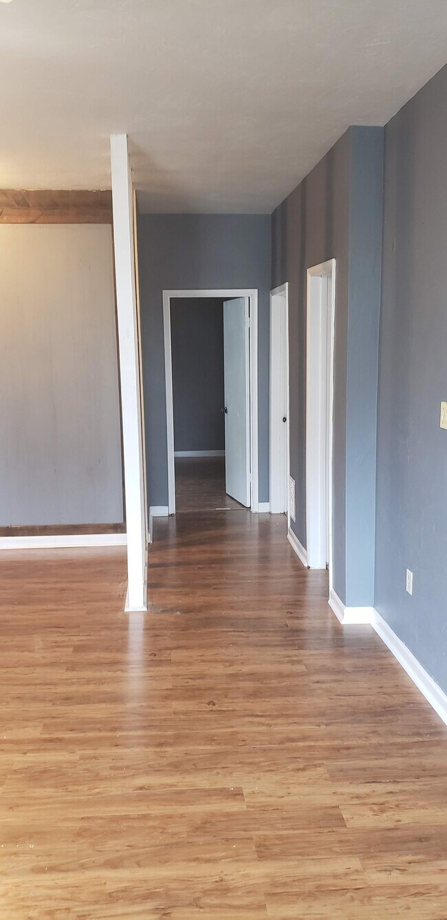 Foto del edificio - 120 S Graham St