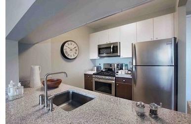 Foto del edificio - 4310 Crescent St