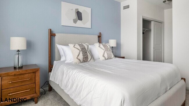 Foto del edificio - 15330 Liberty River Dr