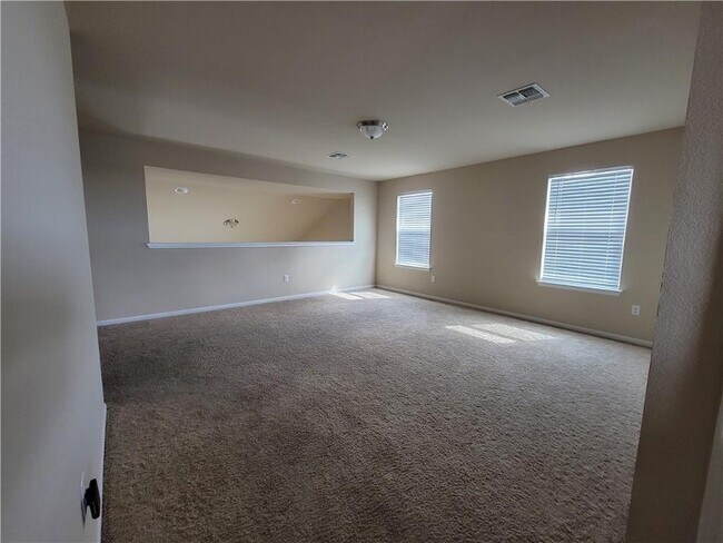 Foto del edificio - 405 Libani Ln