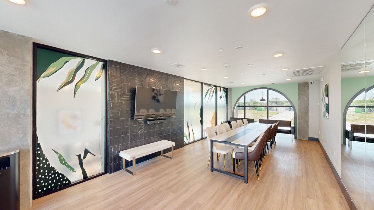 Photo - The Everson Apartments