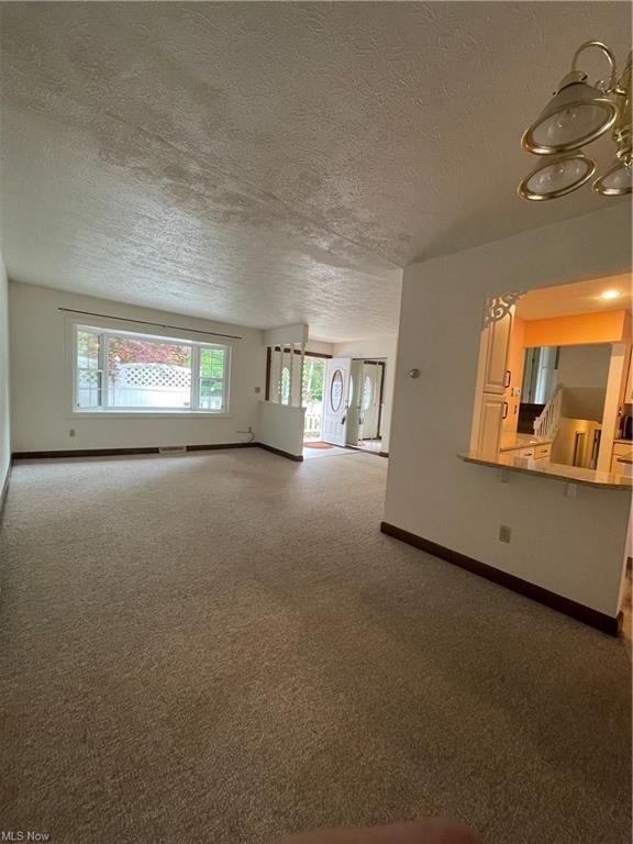 Building Photo - 6840 Lockwood Blvd