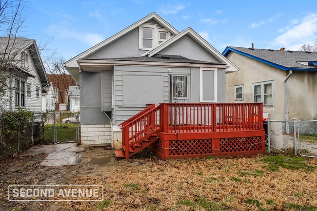 Building Photo - 225 S 39th St