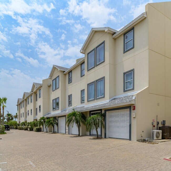 Foto del edificio - 100 Harbor St