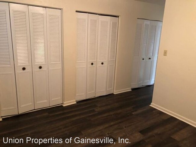 Building Photo - 1 br, 1 bath Apartment - 4524 NW 23rd Avenue