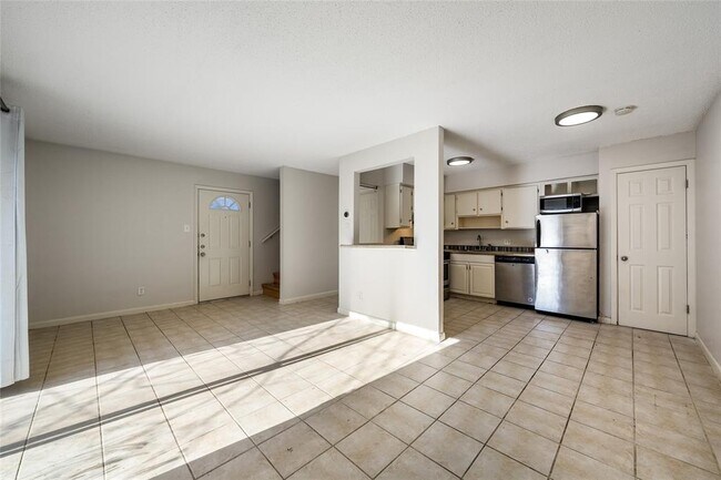 Foto del edificio - 2304 Barton Village Cir