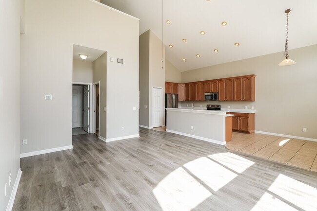 Foto del edificio - 4454 Hawksley Pl