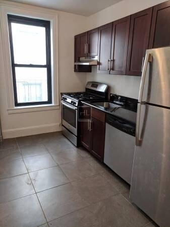 Foto del edificio - 3049 Crescent St