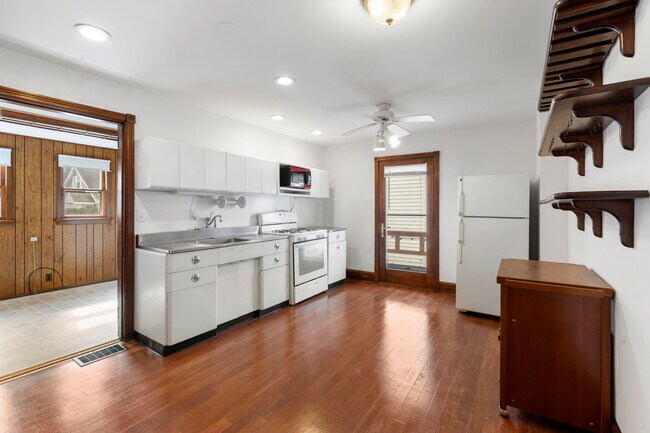 Foto del edificio - 26 Central Ave