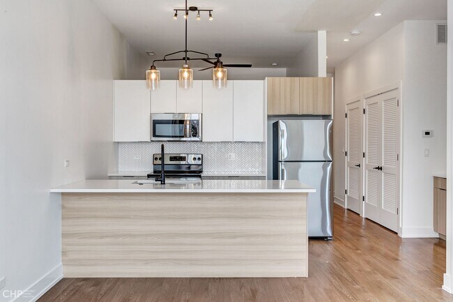 Foto del edificio - 3312 N Halsted St
