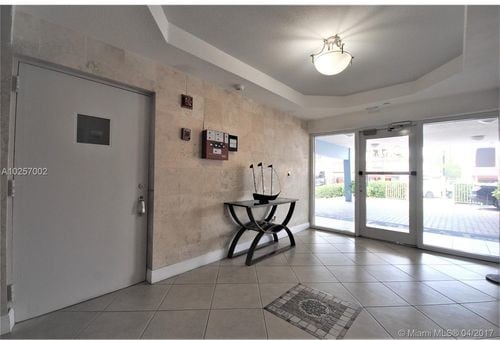 Building Photo - 6969 Collins Ave