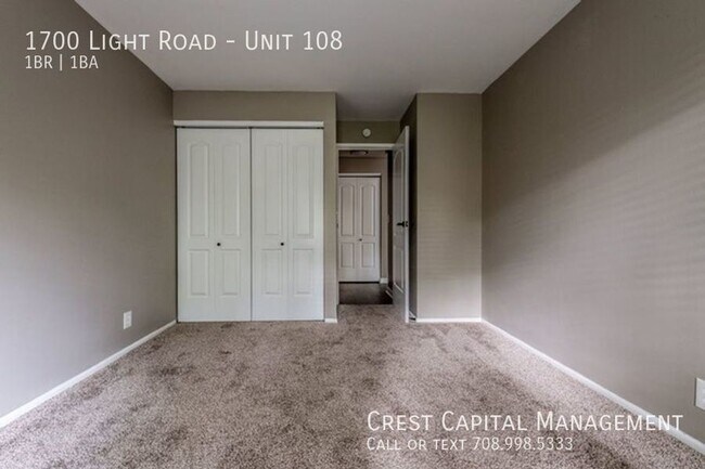 Building Photo - 1500 Light Road
