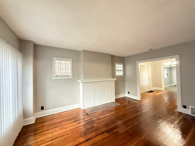 Foto del edificio - 4074 Virginia Park St