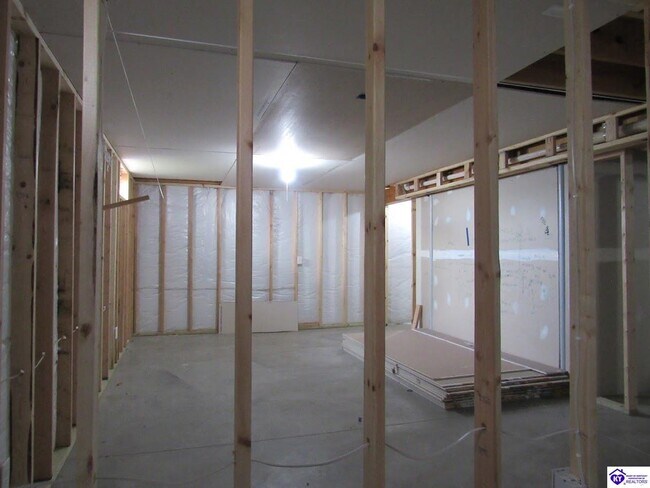 Building Photo - 416 Jey Dr