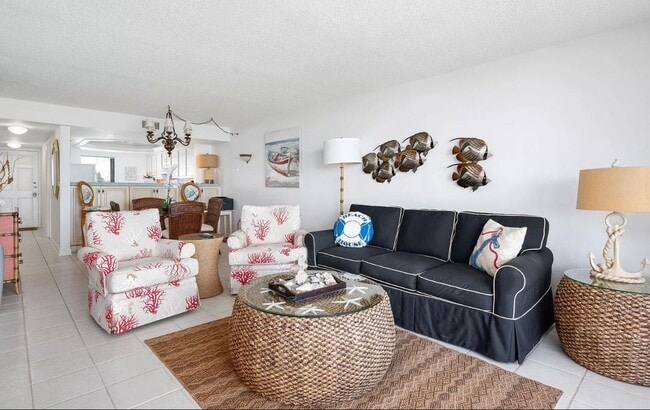 Building Photo - 4141 Ocean Dr