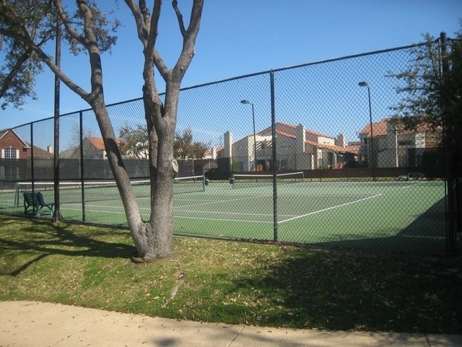 Foto del edificio - 18732 Vista Del Sol Dr