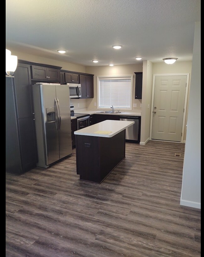 9171 Goodrich Dr, Monticello, MN 55362 Townhome Rentals in Monticello