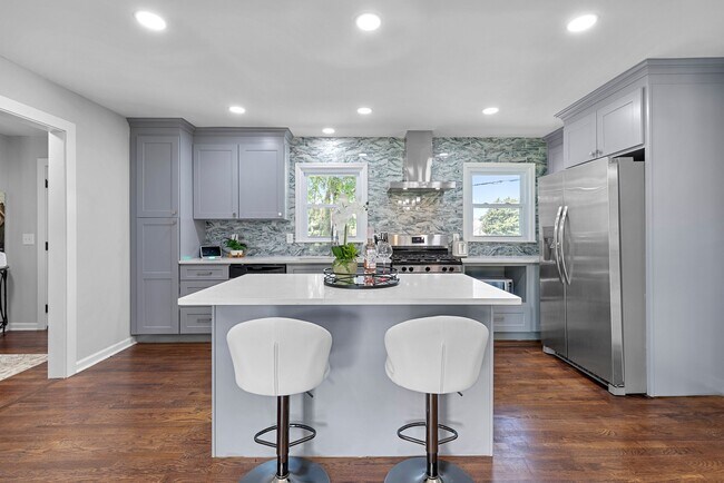 Foto del edificio - 399 W Sandtown Rd SW