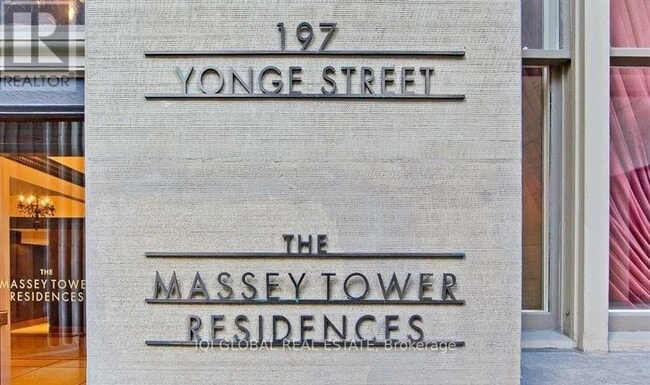 Building Photo - 197 Yonge St