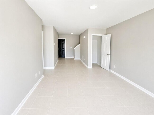Foto del edificio - 842 Store House Ct