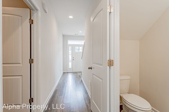 Building Photo - 3 br, 2.5 bath House - 311 Trail Branch Ct