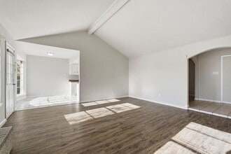 Building Photo - 11202 Sagehill Dr