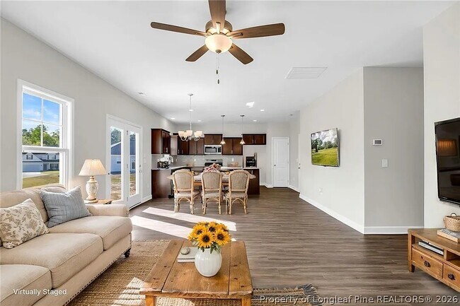Foto del edificio - 64 Onslow Ct